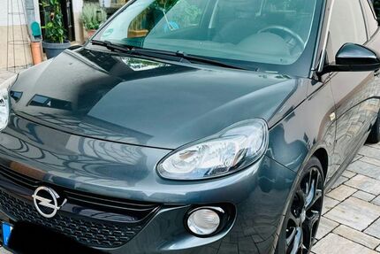 Opel Adam 64.000 km 10.800 &euro; Trebur 65468