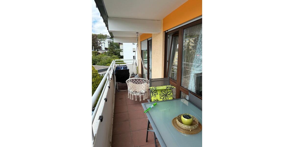 Dachgeschoßwohnung Idstein - 4.5 Zimmer, 102 m&sup2;, 323.000&euro; | Angebot:27144252