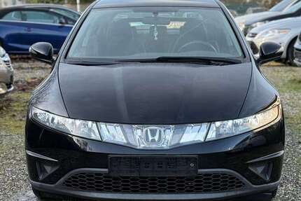 Honda Civic 165.000 km 3.299 &euro; Wiesbaden 65187