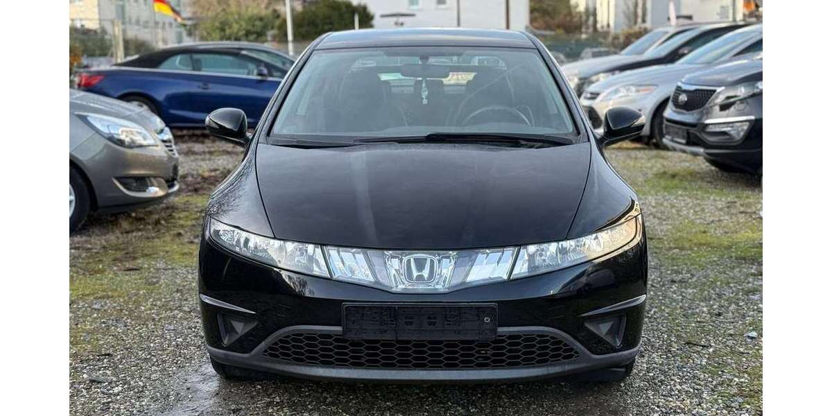 Honda Civic 165.000 km 3.299 &euro; Wiesbaden 65187