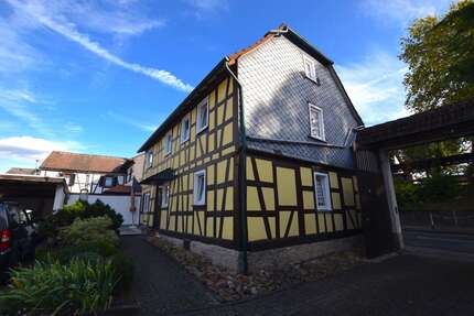 Haus Liederbach am Taunus - 6 Zimmer, 140 m&sup2;, 1.600&euro; | Angebot:26996206