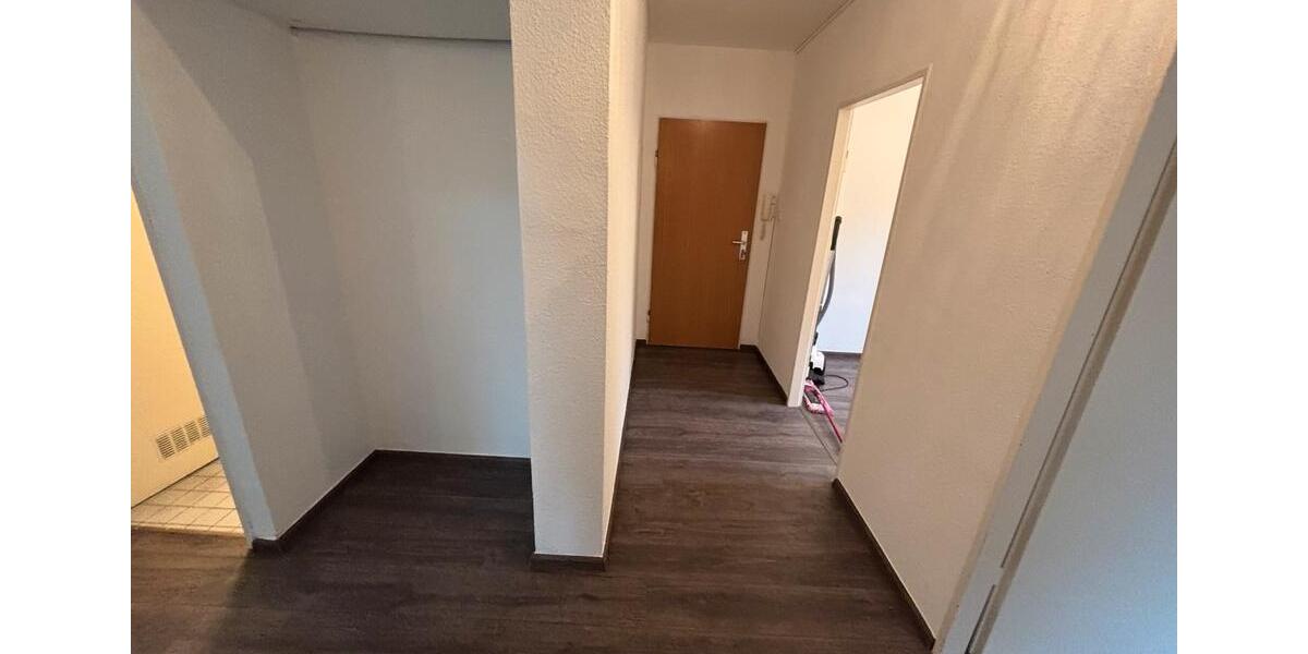 Hochparterre Hattersheim am Main - 4 Zimmer, 73 m&sup2;, 293.000&euro; | Angebot:24853073