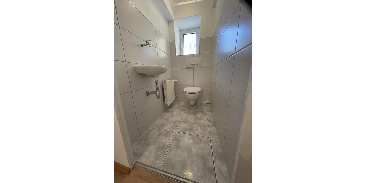 Erdgeschoßwohnung Wiesbaden Bierstadt - 2 Zimmer, 69 m&sup2;, 750&euro; | Angebot:24869223