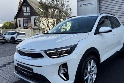 Kia Stonic 30.150 km 19.800 &euro; Wiesbaden 65199