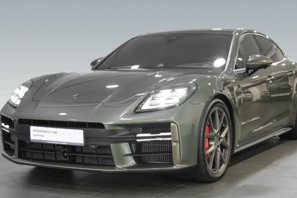 Porsche Panamera 9.900 km 219.990 € Frankfurt 60314