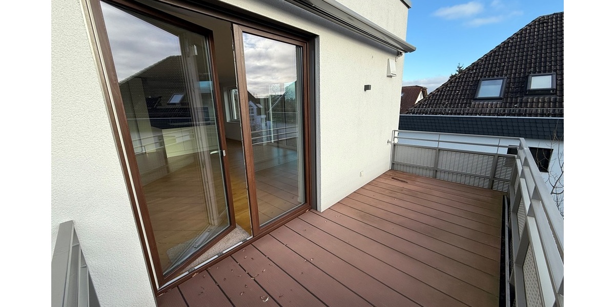 Bad Soden: Moderne und komfortable 3,5 Zimmer Wohnung in Neuenhain - Etagenwohnung Bad Soden | Angebot:24426174