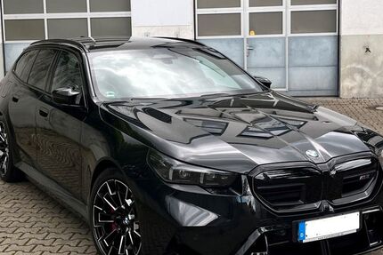 BMW M5 13.000 km 127.888 &euro; Walluf 65396