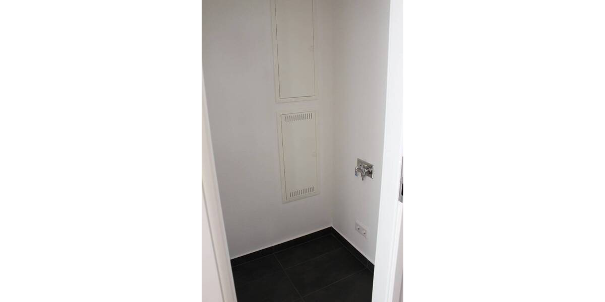 Etagenwohnung Frankfurt (Main) - Rödelheim Rödelheim - 3 Zimmer, 88 m&sup2;, 1.650&euro; | Angebot:26821985