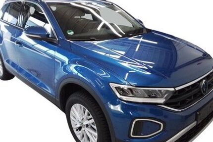 VW T-Roc 9.268 km 27.389 &euro; Gross-Gerau 64521