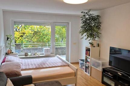 Nachmieter ab 01.01.26 für 1 Zimmerwhg. mit Balkon & Einbauküche zimmer