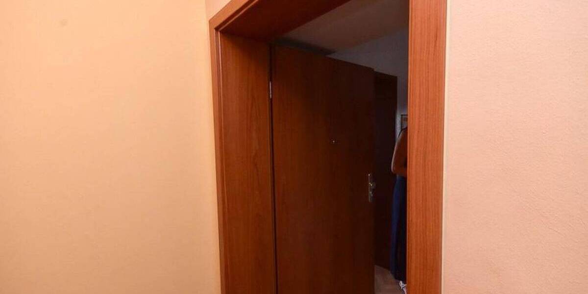 Etagenwohnung Hochheim - 2 Zimmer, 67 m&sup2;, 1.090&euro; | Angebot:26886364