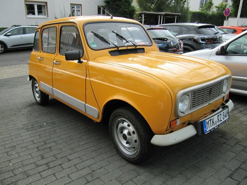 R 4 4 Lim./ Kombi/ Kasten TL