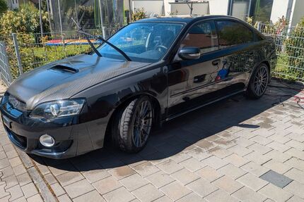 Subaru Legacy 226.000 km 5.000 &euro; Wiesbaden 65207
