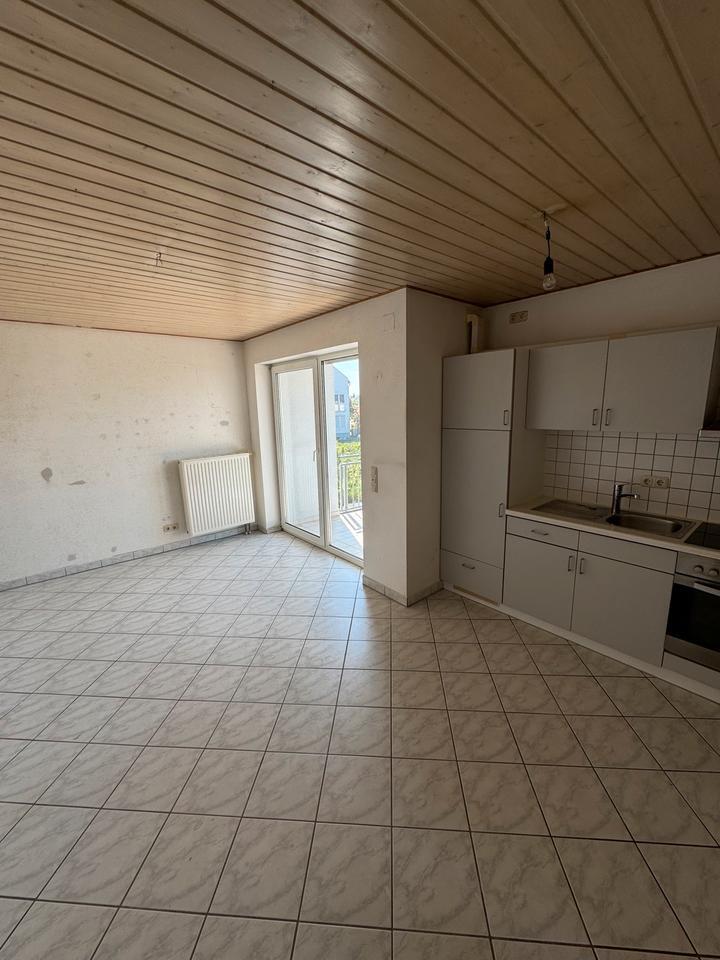 Schöne 2-Zimmer Wohnung in Geinsheim [Anfrage Stopp]