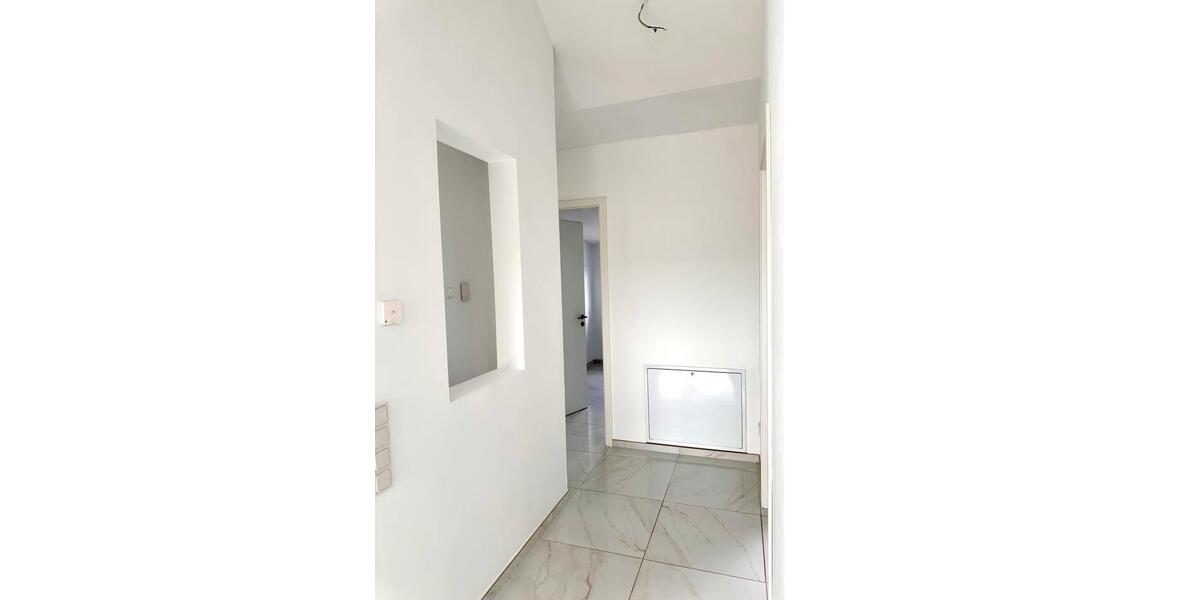 Dachgeschoßwohnung Bischofsheim - 2 Zimmer, 48 m&sup2;, 950&euro; | Angebot:25975094