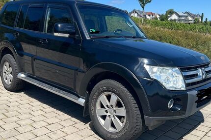Mitsubishi Pajero 273.629 km 10.500 &euro; Rüdesheim am Rhein 65385