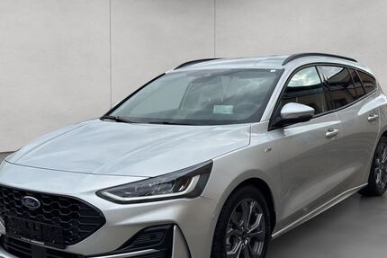 Ford Focus 8.649 km 27.550 € Frankfurt 60386