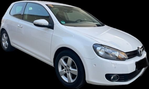 VW Golf 41.000 km 8.900 &euro; Eppstein 65817