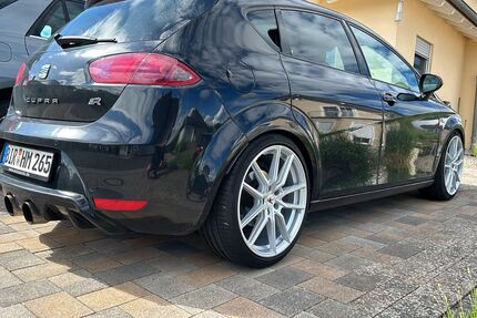 Seat Leon 163.868 km 17.500 &euro; Mainz 55130
