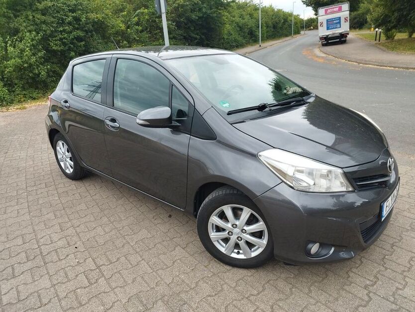 Yaris