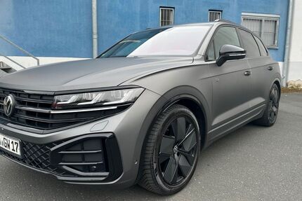 VW Touareg 51.000 km 58.000 &euro; Eltville am Rhein 65344