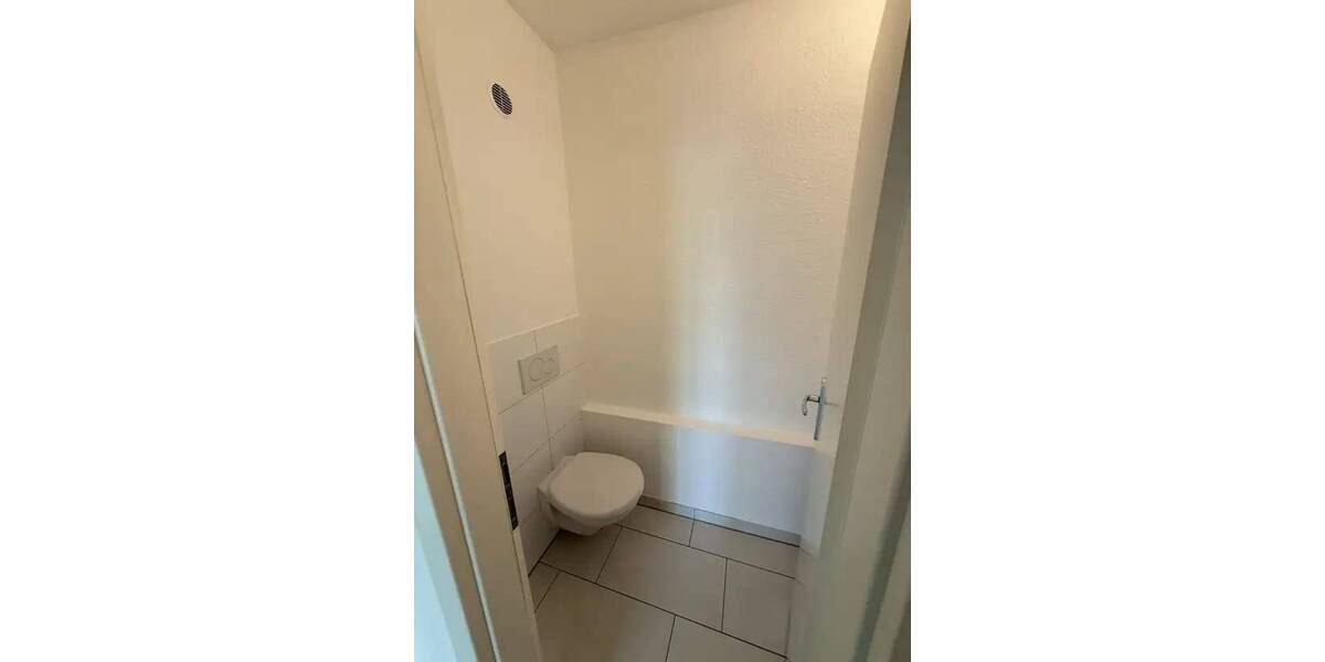 Etagenwohnung MZ Gonsenheim - 3 Zimmer, 92 m&sup2;, 1.360&euro; | Angebot:26290790