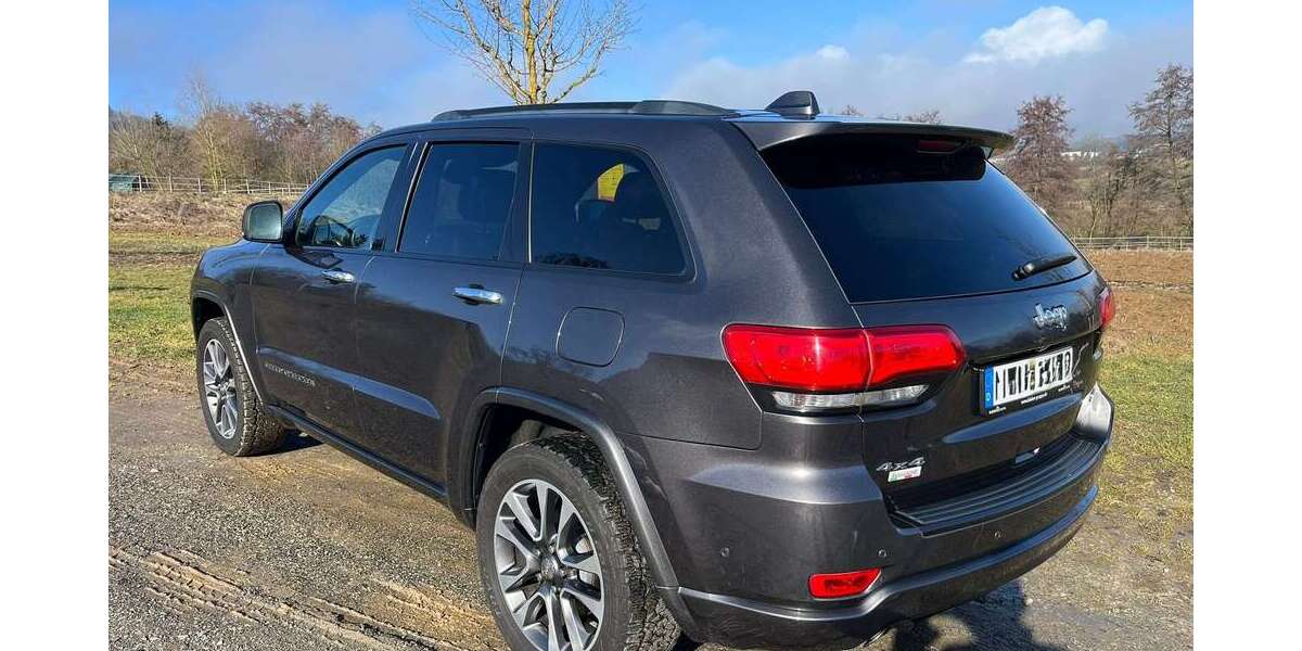 Jeep Grand Cherokee 121.000 km 27.900 &euro; Kelkheim 65779