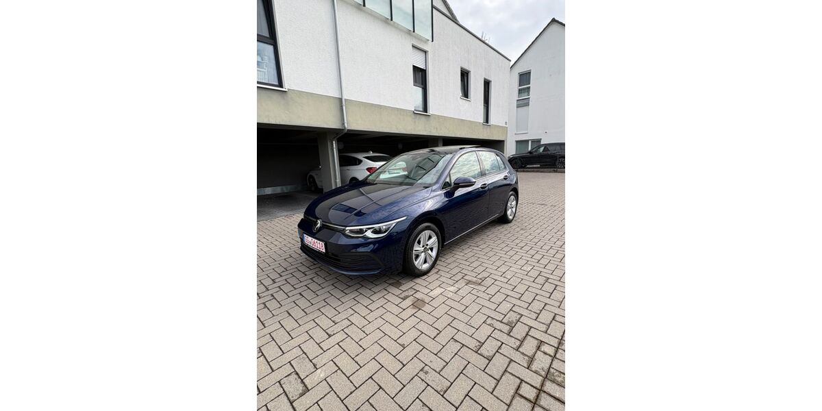 VW Golf 40.649 km 17.990 &euro; Büttelborn 64572
