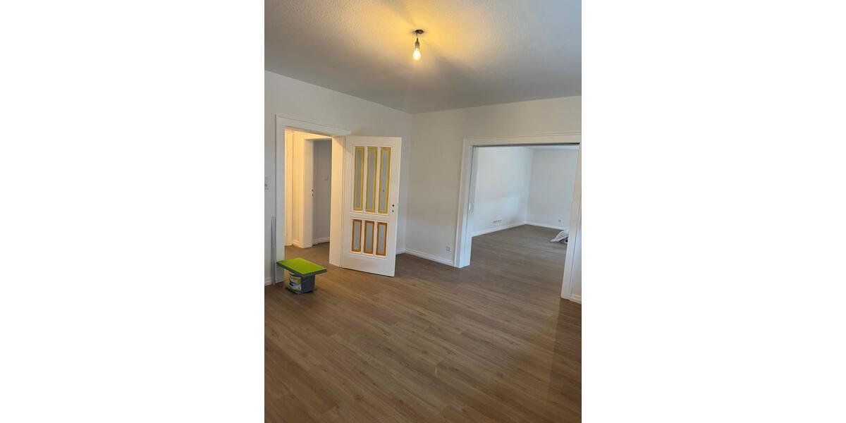 Wohnung ab 01.02.2026 Erich-Ollenhauer-Str. 4 zimmer