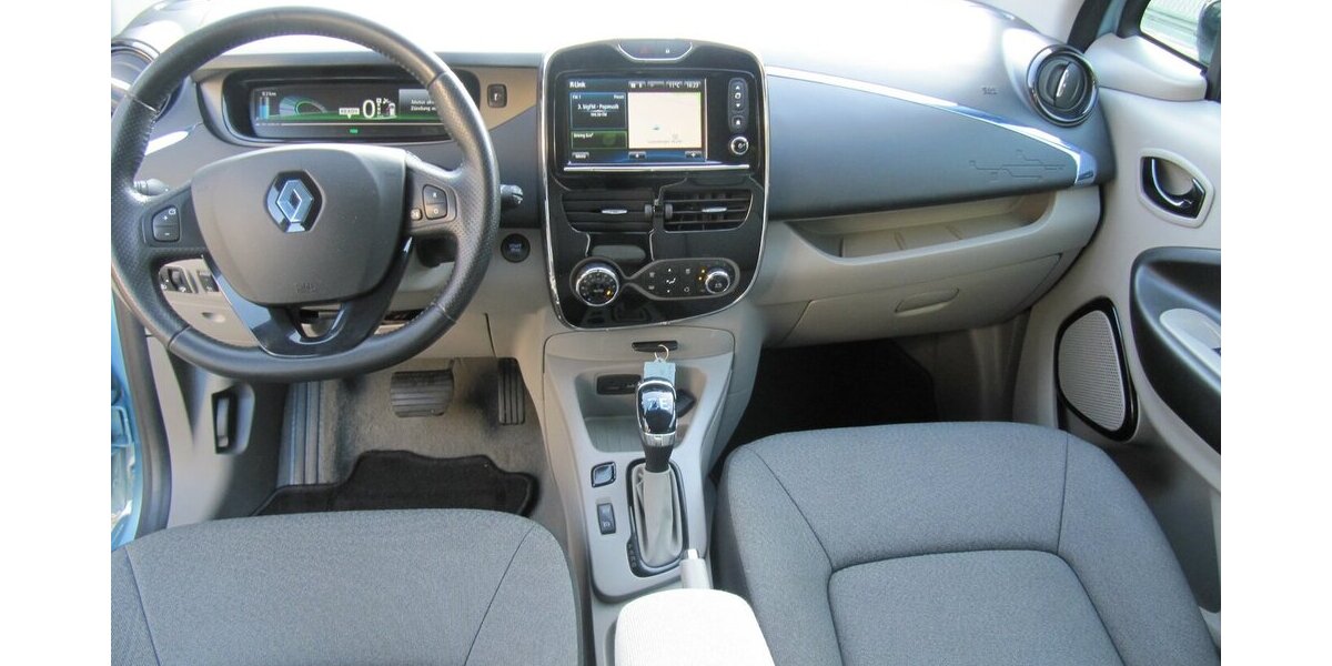 Renault ZOE Intens SOH 90% 64.000 km 5.960 &euro; Schwalbach/Taunus 65824