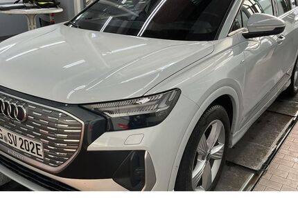 Audi Q4 e-tron 86.686 km 29.990 &euro; Idstein 65510