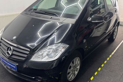 Mercedes-Benz A 150 190.532 km 2.490 &euro; Wiesbaden 65207