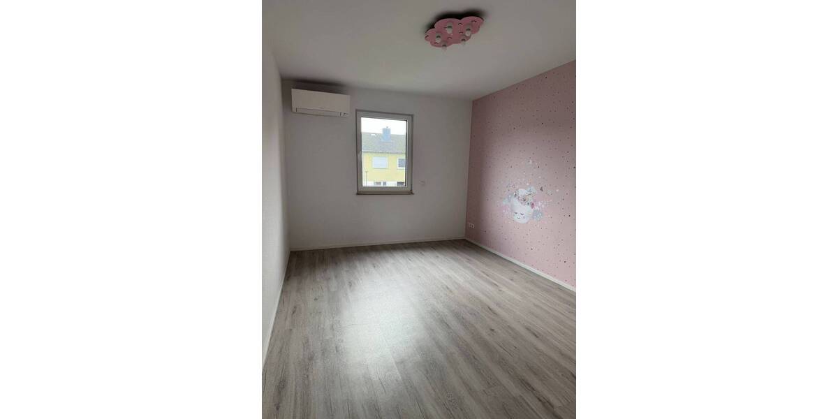Etagenwohnung Mainz Mombach - 4 Zimmer, 134 m&sup2;, 665.000&euro; | Angebot:26154538