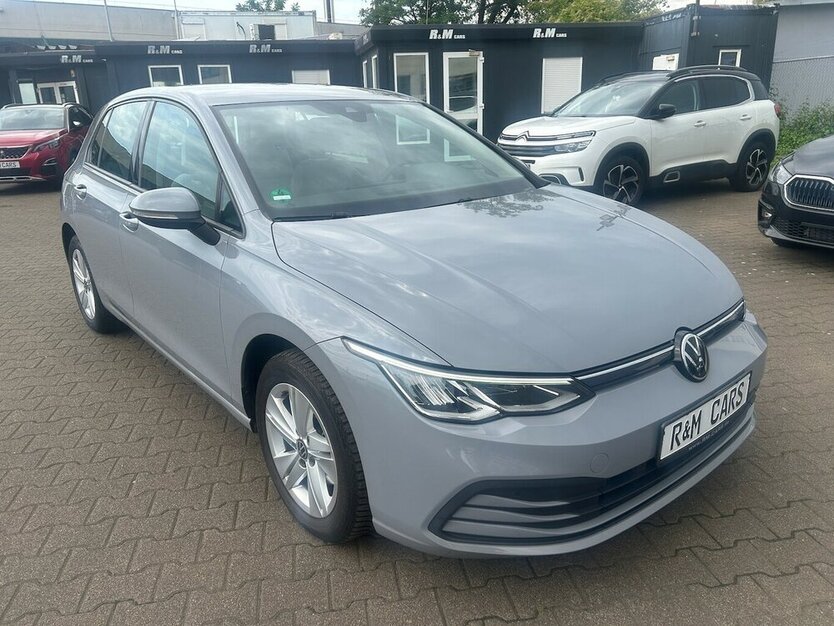 Golf VIII 8 1.5 TSI Life Werksgarantie bis 2027