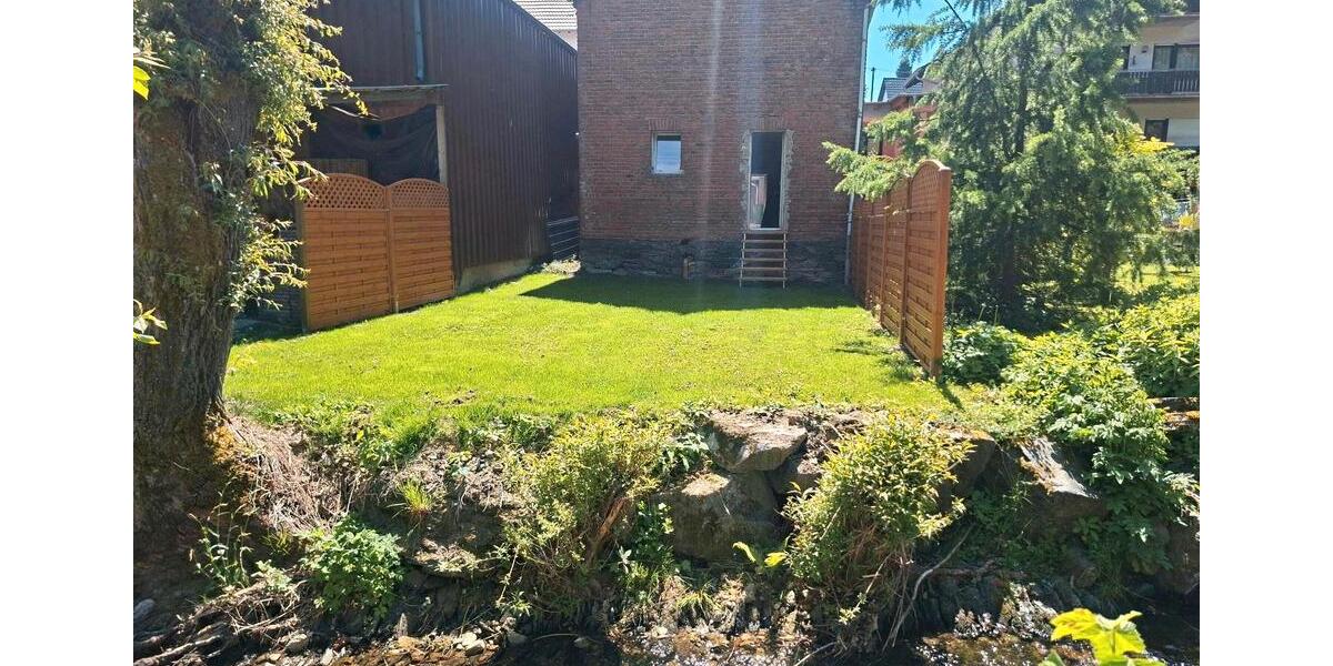 Einfamilienhaus Schmitten im Taunus - 4 Zimmer, 123 m&sup2;, 1.800&euro; | Angebot:26619700