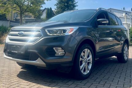 Ford Kuga 109.650 km 12.990 &euro; Taunusstein 65232