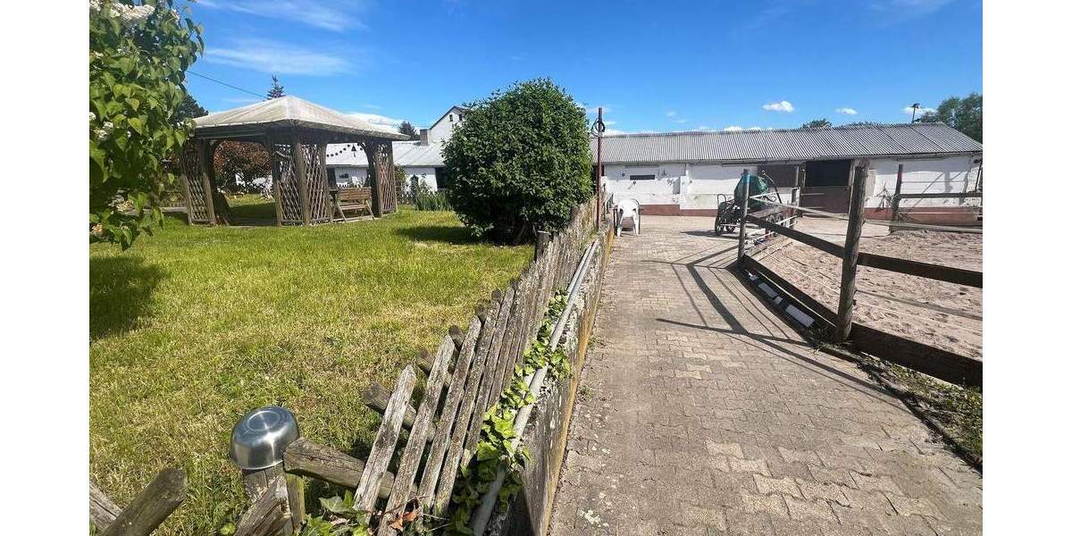Einfamilienhaus Wiesbaden Biebrich - 1 Zimmer, 290 m&sup2;, 4.500&euro; | Angebot:25912529