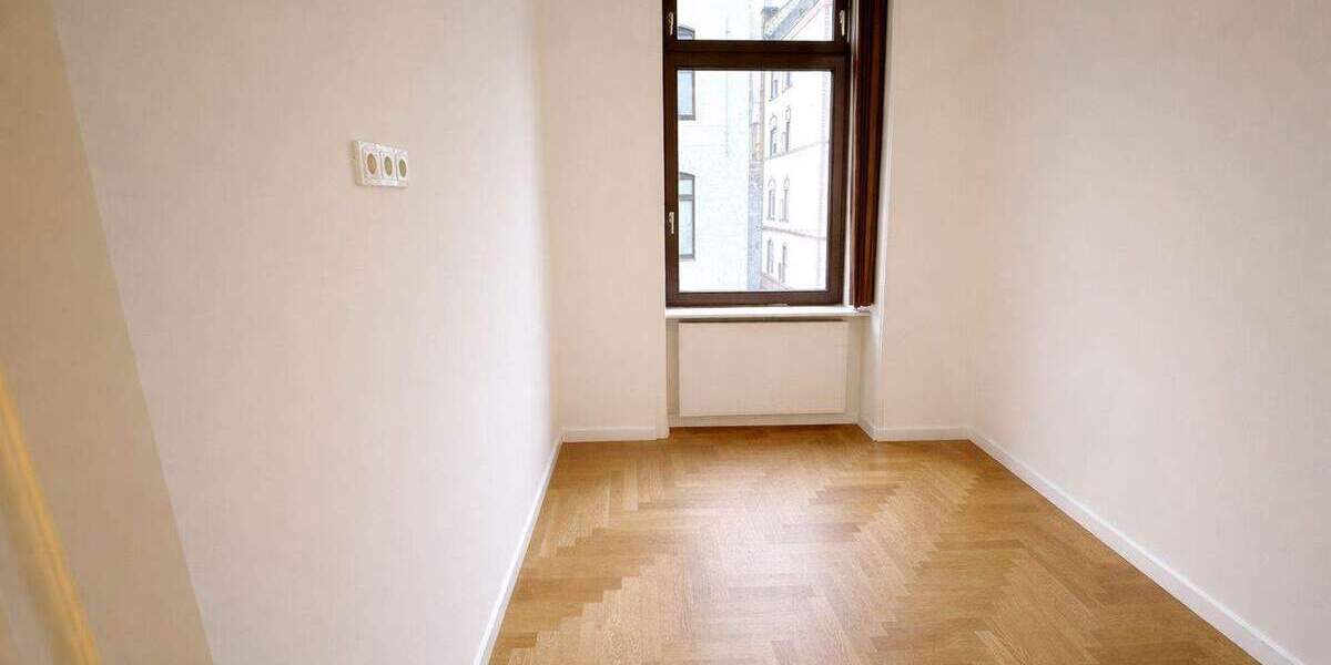 Etagenwohnung Wiesbaden - 5 Zimmer, 152 m&sup2;, 699.000&euro; | Angebot:25833553