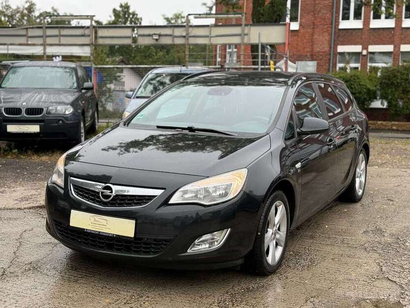 Opel Astra 166.000 km 4.699 € Frankfurt am Main 60386