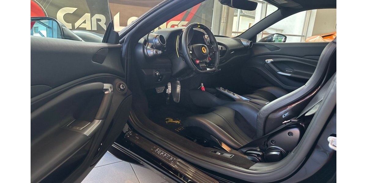 Ferrari F8 Tributo Racing|Lift|Carbon|Service neu|Garantie 15.809 km 275.999 &euro; Mainz-Kostheim 55246