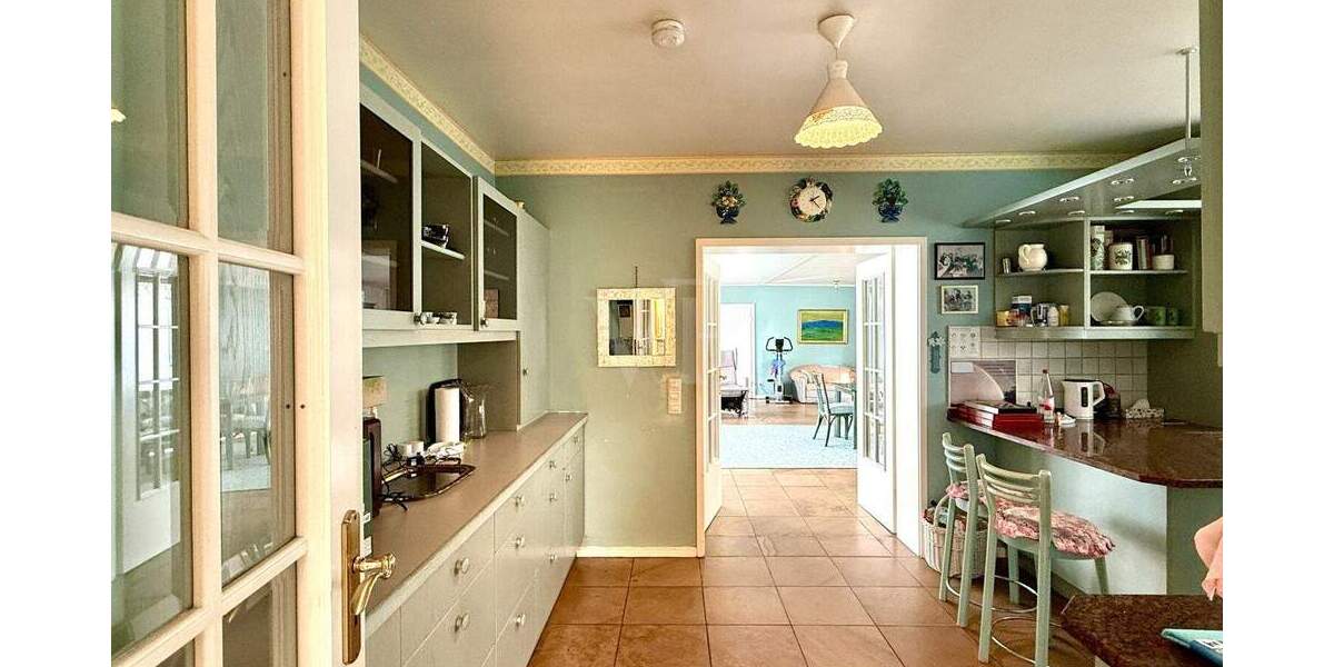 Bungalow Kelkheim (Taunus) Kelkheim - 9 Zimmer, 362 m&sup2;, 1.490.000&euro; | Angebot:25775181