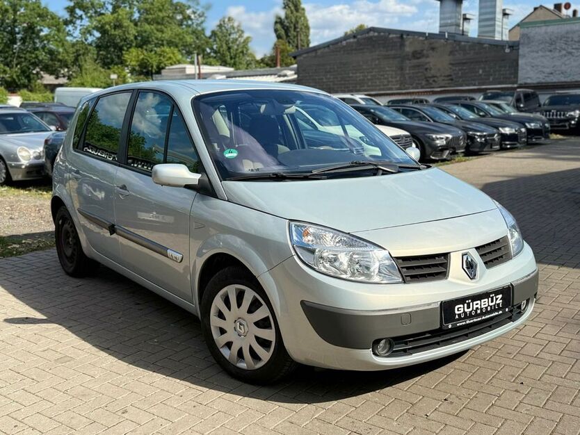 Renault Scenic 42.000 km 3.600 € Wiesbaden 65201