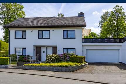 Haus Idstein - 6 Zimmer, 207 m&sup2;, 672.000&euro; | Angebot:26891427