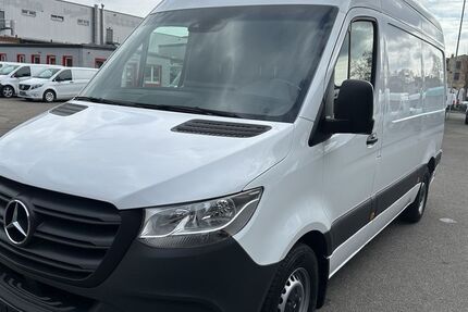 Mercedes-Benz Sprinter 149.153 km 25.942 &euro; Mainz 55122