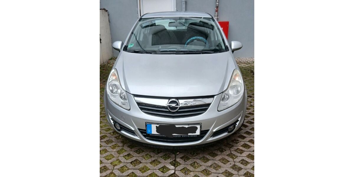 Opel Corsa 124.000 km 2.600 &euro; Wiesbaden 65207