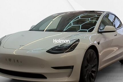 Tesla Model 3 80.552 km 32.136 &euro; Eschborn 65760