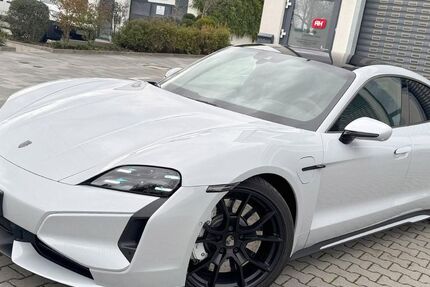 Porsche Taycan 26.432 km 129.990 € Kiedrich 65399