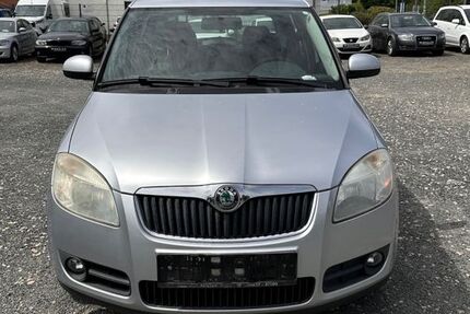 Skoda Fabia 122.000 km 4.000 &euro; Oestrich-Winkel 65375