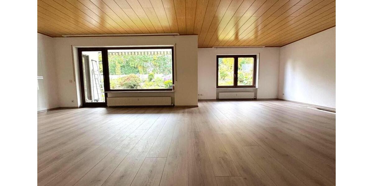 Erdgeschoßwohnung Wiesbaden Nordost - 4 Zimmer, 133 m&sup2;, 1.300&euro; | Angebot:25417642