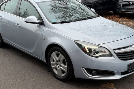 Opel Insignia 120.000 km 7.500 &euro; Wiesbaden 65203